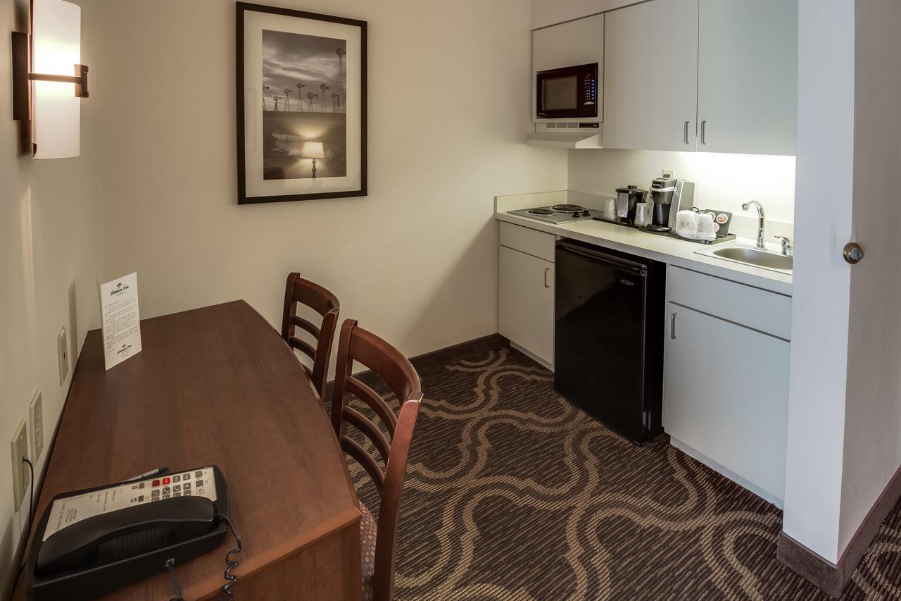 Ashmore Inn And Suites Lubbock Exteriör bild